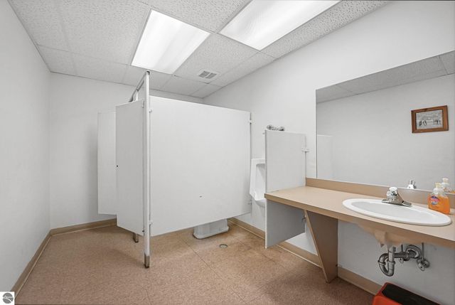 1200 Ramsdell Road, Traverse City, MI 49684