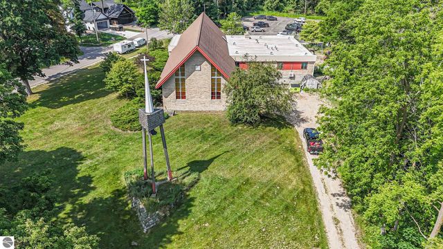 1200 Ramsdell Road, Traverse City, MI 49684