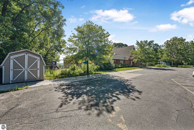 1200 Ramsdell Road, Traverse City, MI 49684