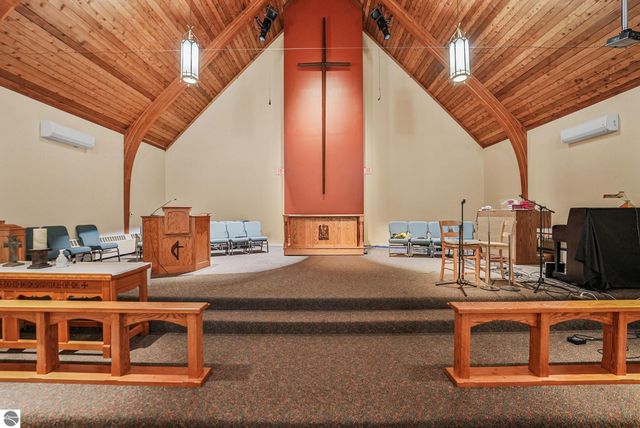 1200 Ramsdell Road, Traverse City, MI 49684