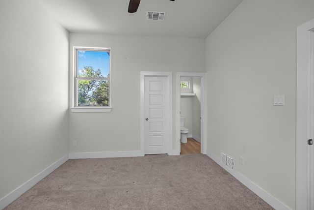 5511 Black Pine Circle, Granbury, TX 76048