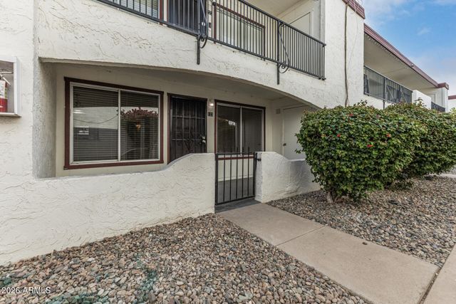 240 S OLD LITCHFIELD Road 122, Litchfield Park, AZ 85340