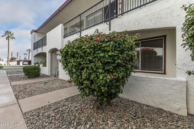 240 S OLD LITCHFIELD Road 122, Litchfield Park, AZ 85340