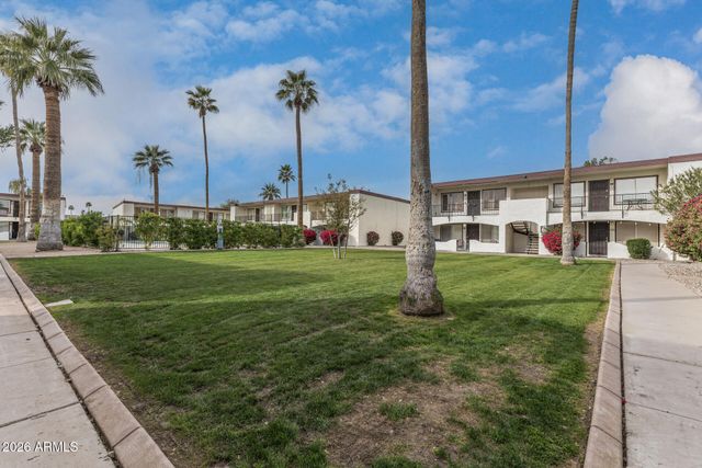 240 S OLD LITCHFIELD Road 122, Litchfield Park, AZ 85340