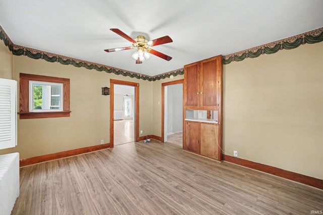 128 Goshen Avenue, Elkhart, IN 46516