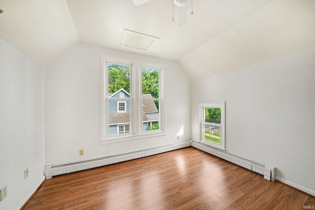 128 Goshen Avenue, Elkhart, IN 46516