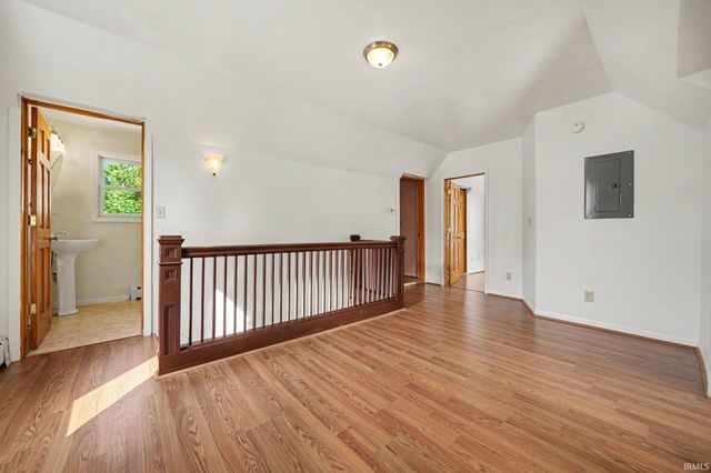128 Goshen Avenue, Elkhart, IN 46516