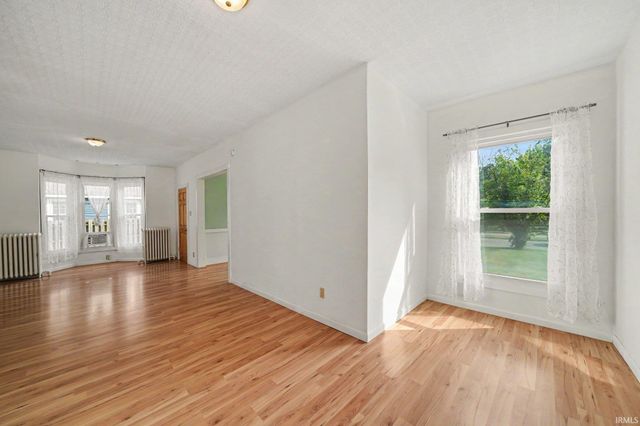 128 Goshen Avenue, Elkhart, IN 46516