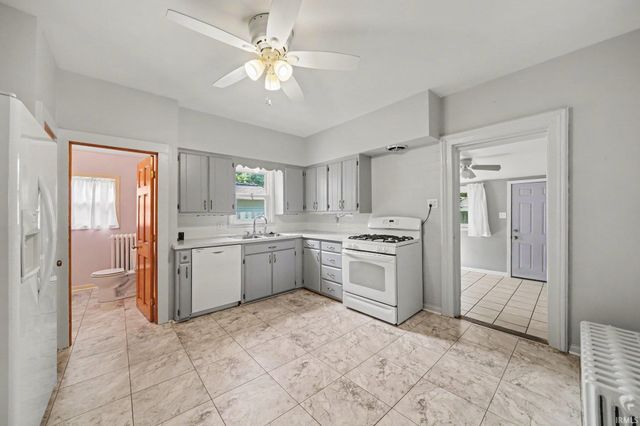 128 Goshen Avenue, Elkhart, IN 46516