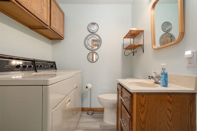 566 Lake Drive A, Coldwater, MI 49036