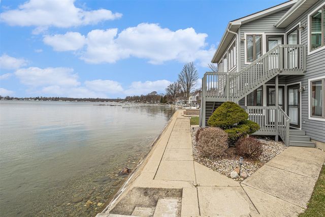 566 Lake Drive A, Coldwater, MI 49036