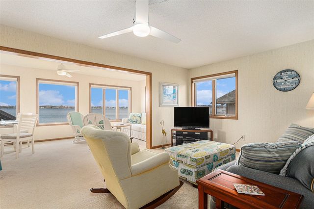 566 Lake Drive A, Coldwater, MI 49036