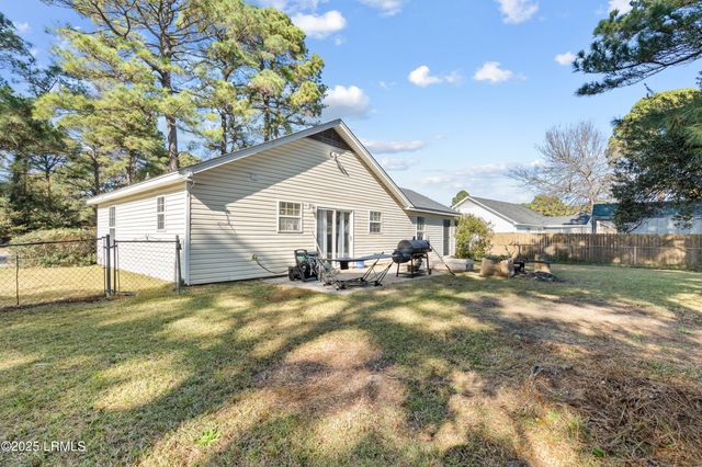 12 Blacksmith Circle, Beaufort, SC 29906