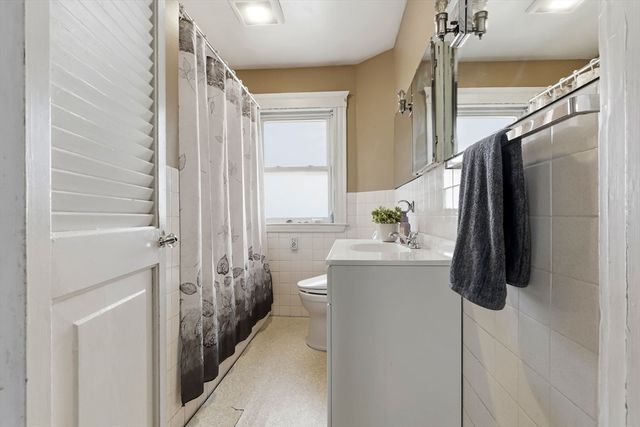 13 Kirkland Rd, Peabody, MA 01960