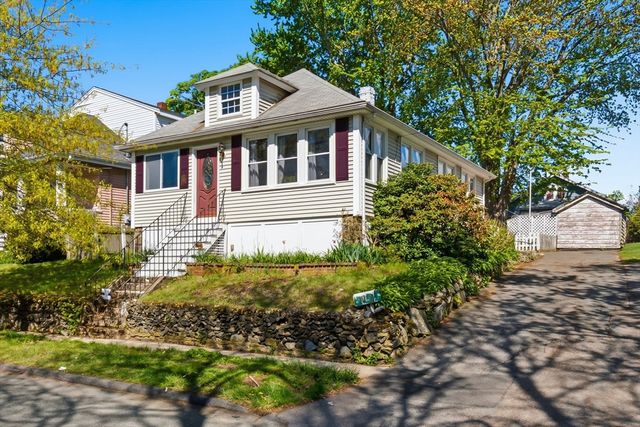 13 Kirkland Rd, Peabody, MA 01960