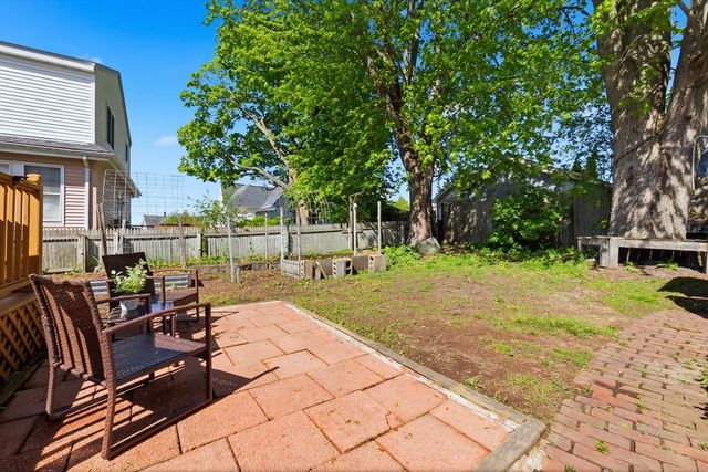 13 Kirkland Rd, Peabody, MA 01960