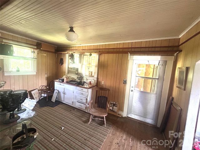 2981 W Old Nc 150 Highway, Crouse, NC 28033