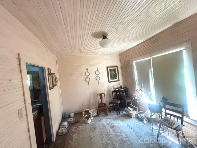 2981 W Old Nc 150 Highway, Crouse, NC 28033
