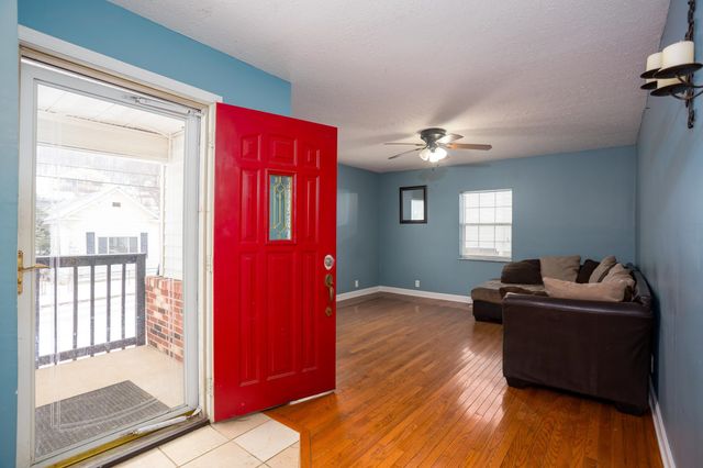 1400 28th Street, Huntington, WV 25705