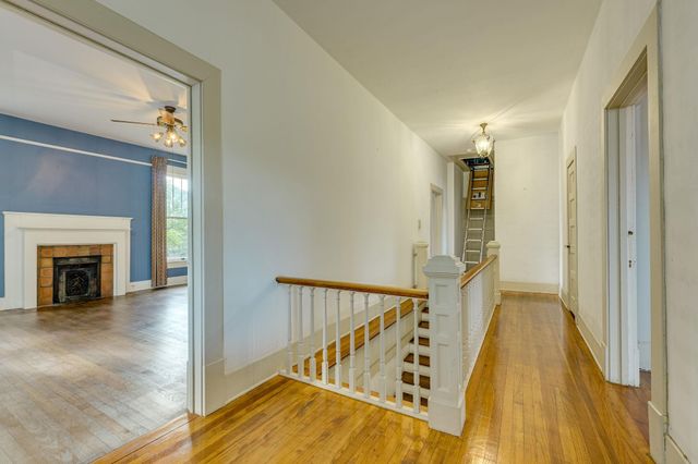 614 W 32nd ST, Austin, TX 78705