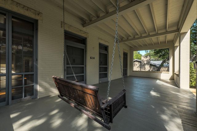 614 W 32nd ST, Austin, TX 78705