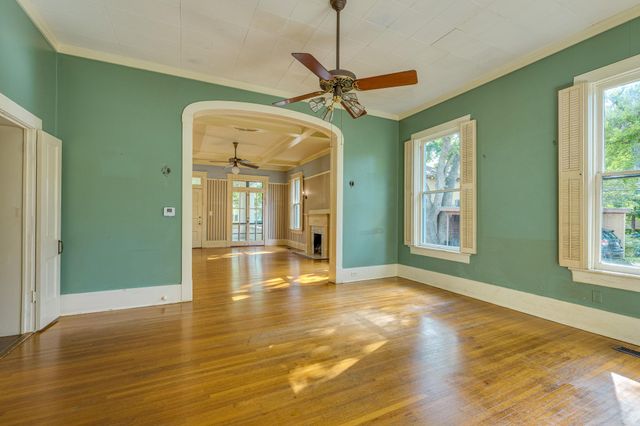 614 W 32nd ST, Austin, TX 78705