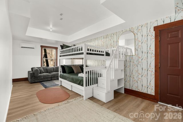 39 Great Aspen Way, Black Mountain, NC 28711