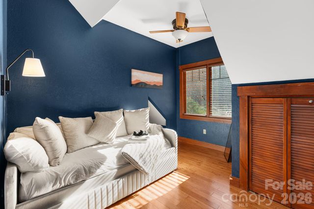 39 Great Aspen Way, Black Mountain, NC 28711