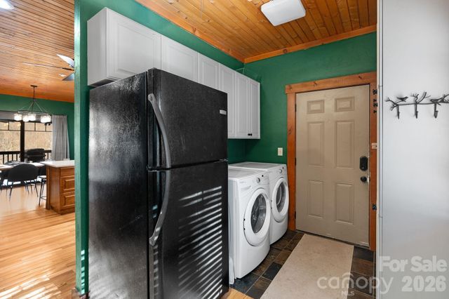 39 Great Aspen Way, Black Mountain, NC 28711