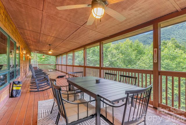 39 Great Aspen Way, Black Mountain, NC 28711