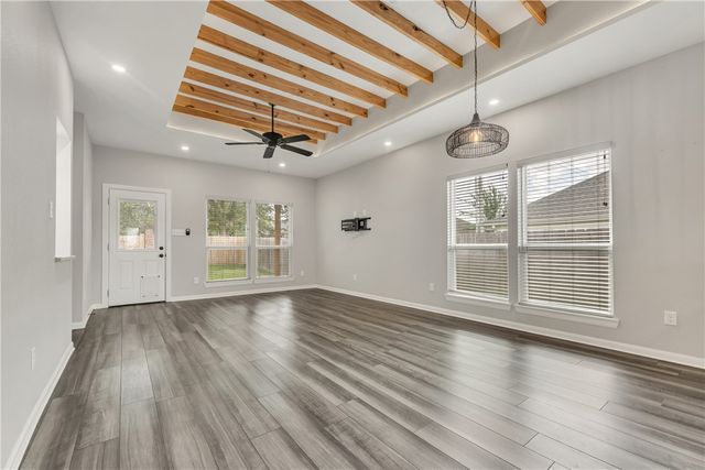 3098 Peterson Way, Bryan, TX 77802