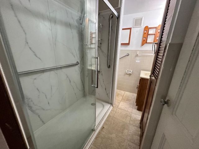 165 RANDOLPH AVE, Jc, Bergen-lafayett, NJ 07305