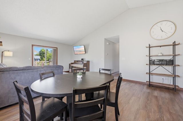 4399 87th Street NE, Monticello, MN 55362