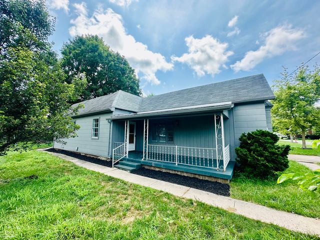 8110 S Edwards Avenue, Daleville, IN 47334