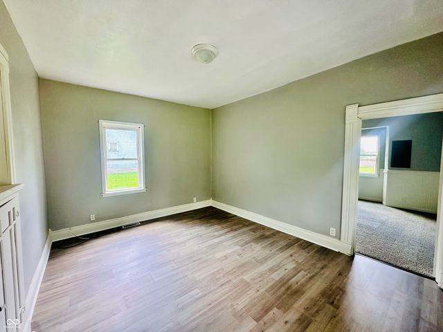 8110 S Edwards Avenue, Daleville, IN 47334