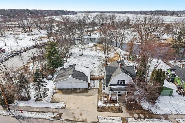 159 Main Street, Montello, WI 53949