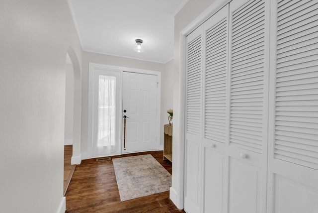 520 Hickory Ln, Sparta, TN 38583