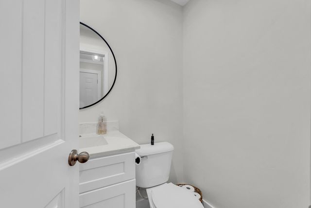 520 Hickory Ln, Sparta, TN 38583