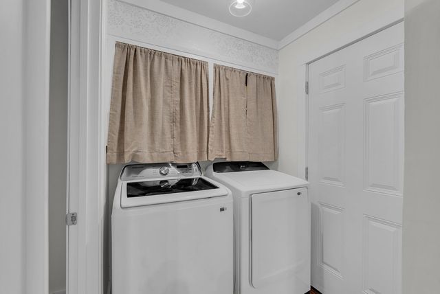 520 Hickory Ln, Sparta, TN 38583