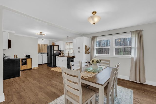 520 Hickory Ln, Sparta, TN 38583