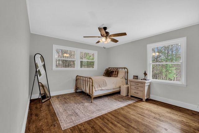 520 Hickory Ln, Sparta, TN 38583