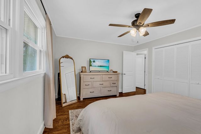 520 Hickory Ln, Sparta, TN 38583