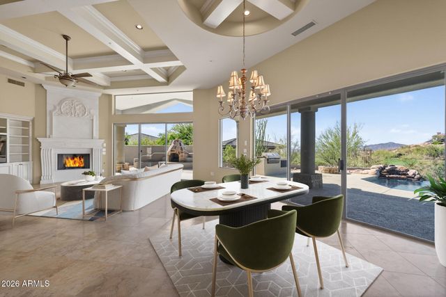 10686 E MARK Lane, Scottsdale, AZ 85262