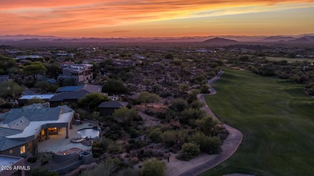 10686 E MARK Lane, Scottsdale, AZ 85262