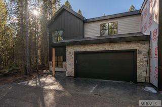 4345 Yeti Ln, Island Park, ID 83429