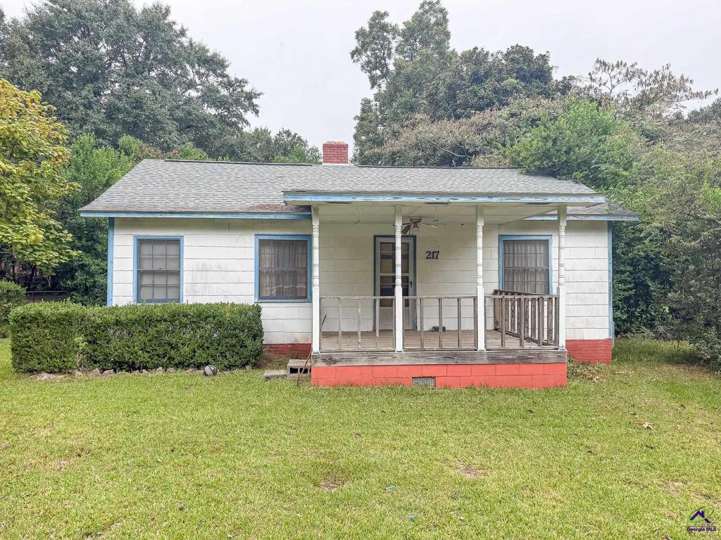 217 Arnold Boulevard, Warner Robins, GA 31093