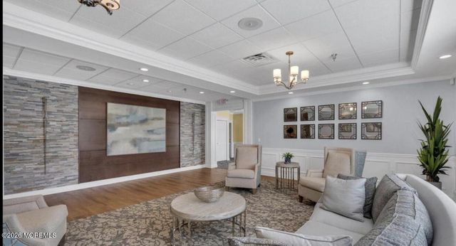 63 Sandhurst Street, Manchester, NJ 08759