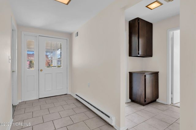 63 Sandhurst Street, Manchester, NJ 08759