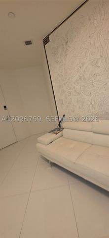 851 NE 1st Ave 2104, Miami, FL 33132