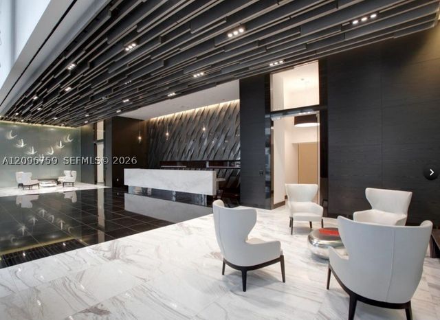 851 NE 1st Ave 2104, Miami, FL 33132
